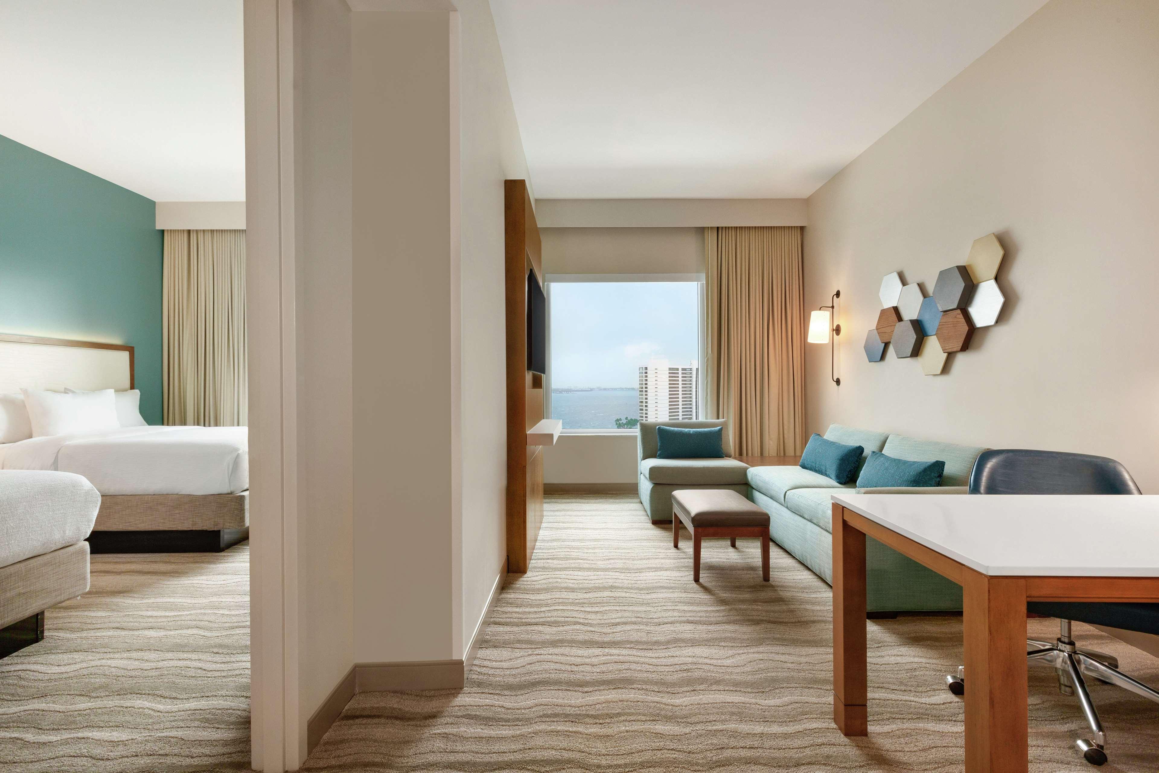 Embassy Suites By Hilton Sarasota Ngoại thất bức ảnh