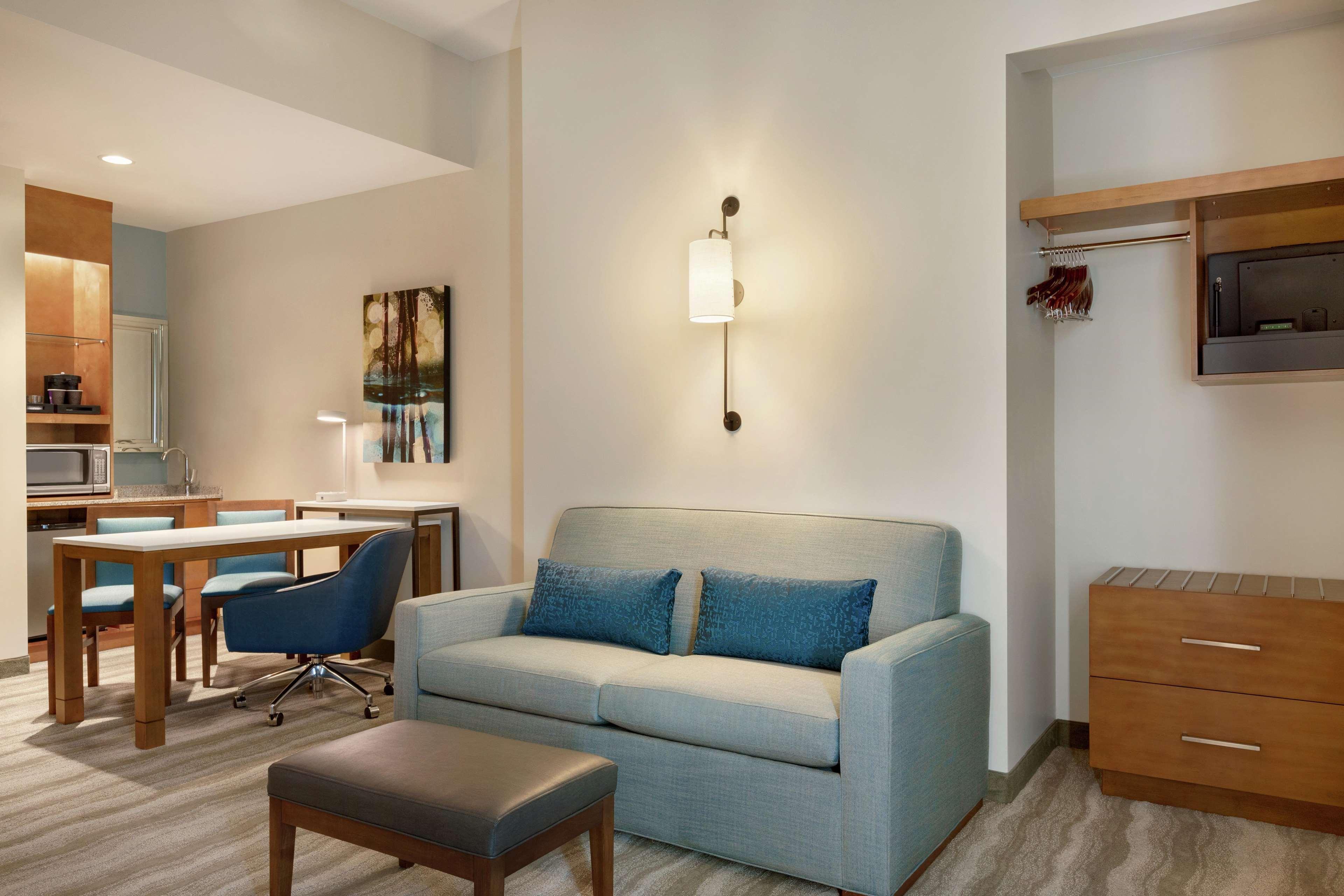 Embassy Suites By Hilton Sarasota Ngoại thất bức ảnh