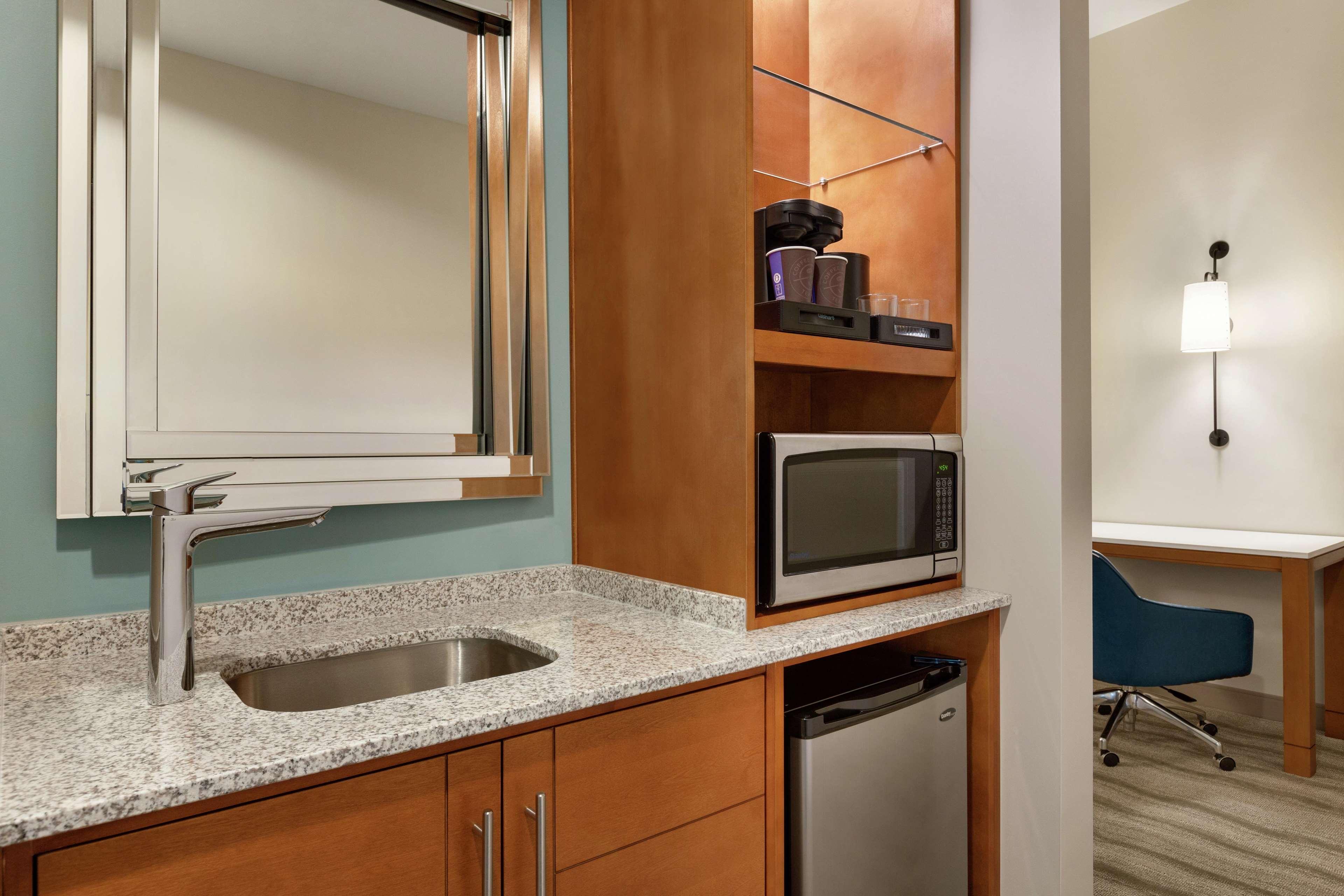 Embassy Suites By Hilton Sarasota Ngoại thất bức ảnh