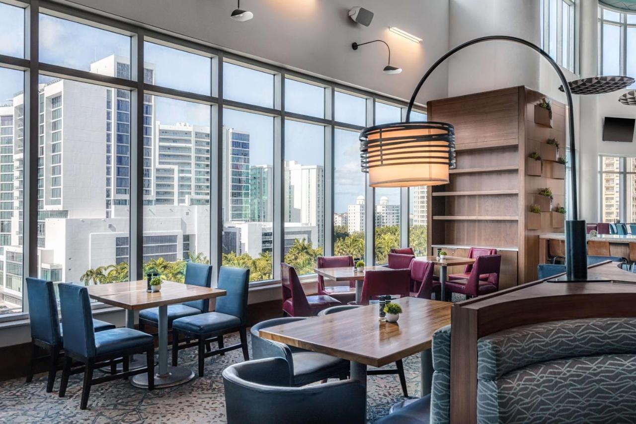 Embassy Suites By Hilton Sarasota Ngoại thất bức ảnh