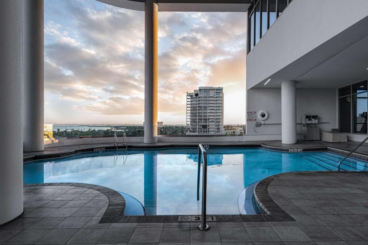 Embassy Suites By Hilton Sarasota Ngoại thất bức ảnh